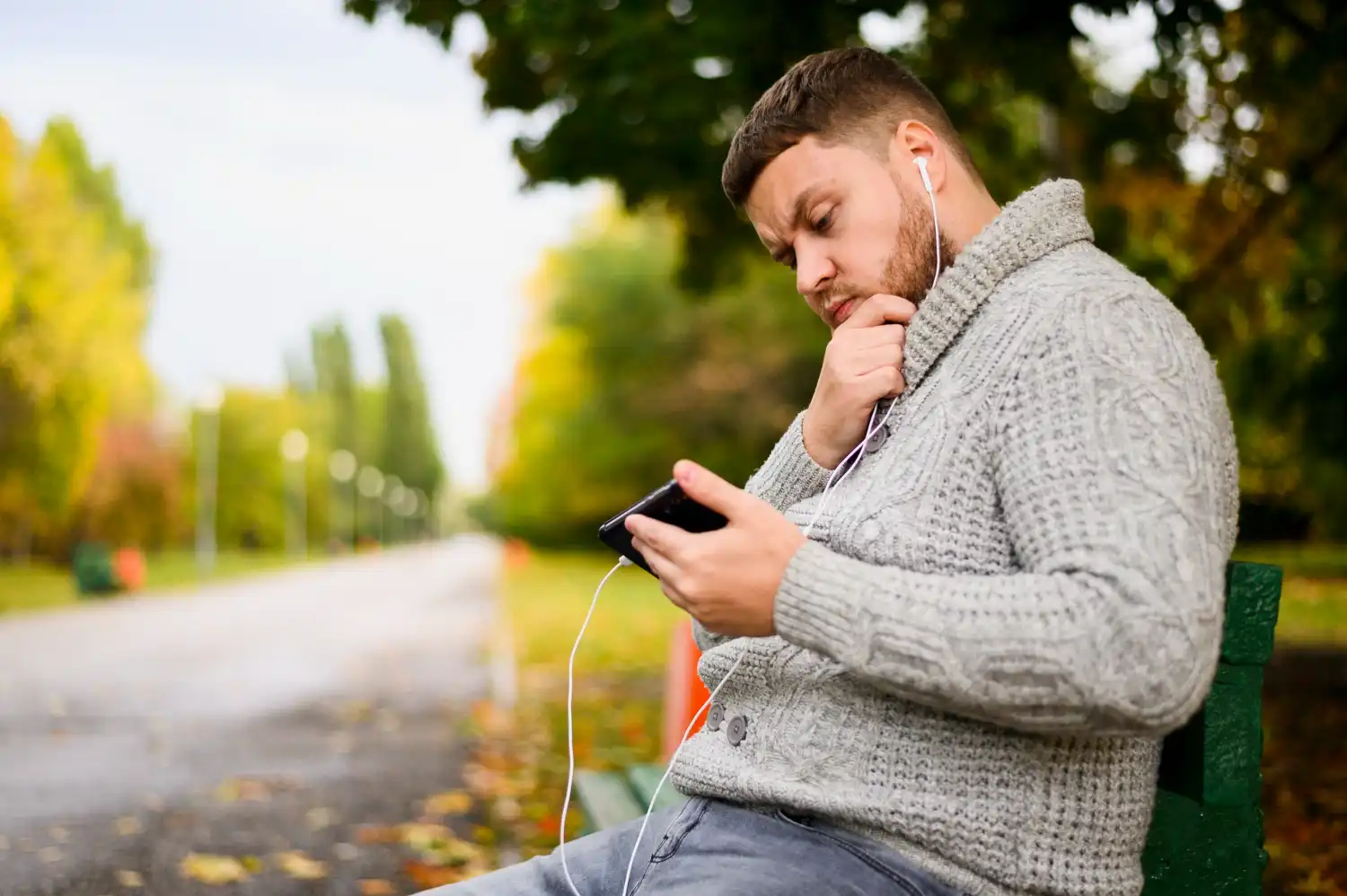 Psychika hazardzisty – stres, napięcie emocjonalne i utrata kontroli nad grą.